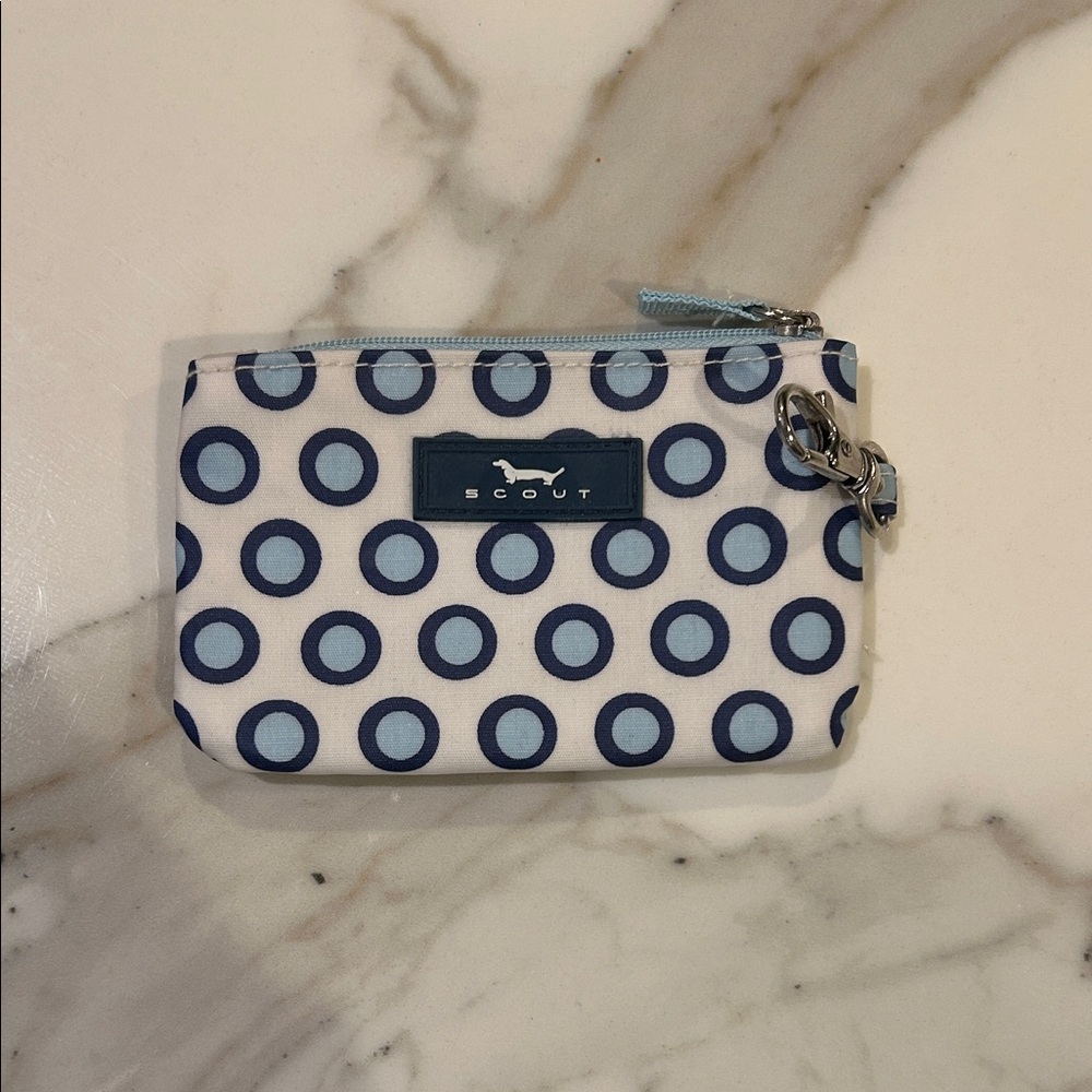 Scout Navy and White Circle Pattern Pouch